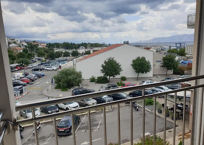 Xena - Balcony And Sea View - First Row To The Sea - Free Wifi - Free Parking Appartement Novi Vinodolski