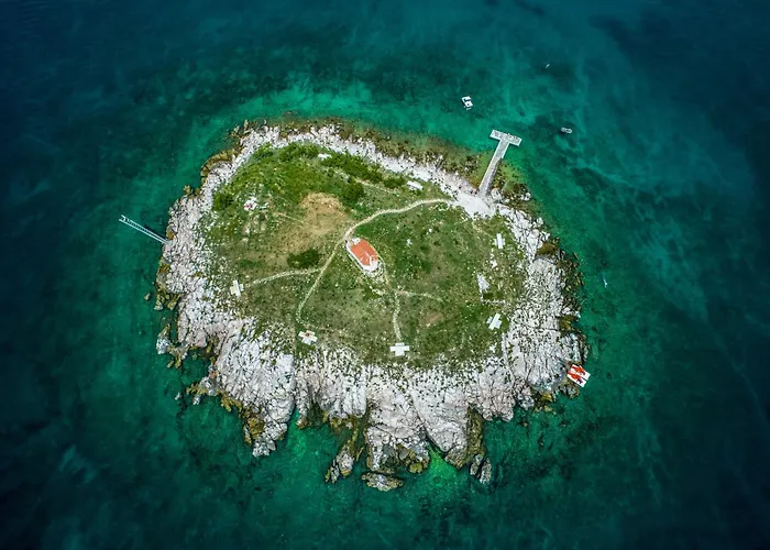 Xena - Balcony And Sea View - First Row To The Sea - Free Wifi - Free Parking Appartement Novi Vinodolski