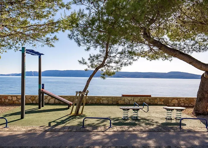 Xena - Balcony And Sea View - First Row To The Sea - Free Wifi - Free Parking Appartement Novi Vinodolski