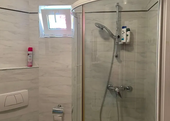 Xena - Balcony And Sea View - First Row To The Sea - Free Wifi - Free Parking Appartement