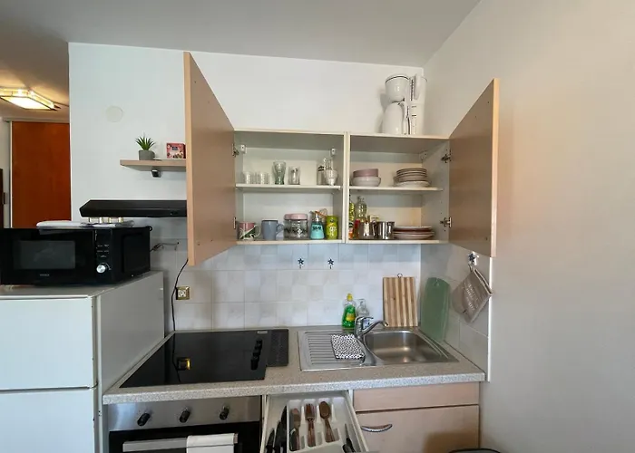 Xena - Balcony And Sea View - First Row To The Sea - Free Wifi - Free Parking Apartment Novi Vinodolski