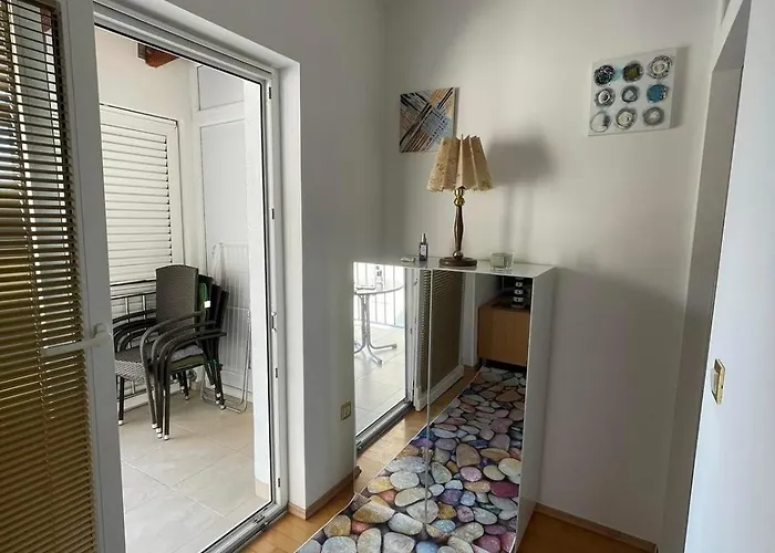 Xena - Balcony And Sea View - First Row To The Sea - Free Wifi - Free Parking Novi Vinodolski