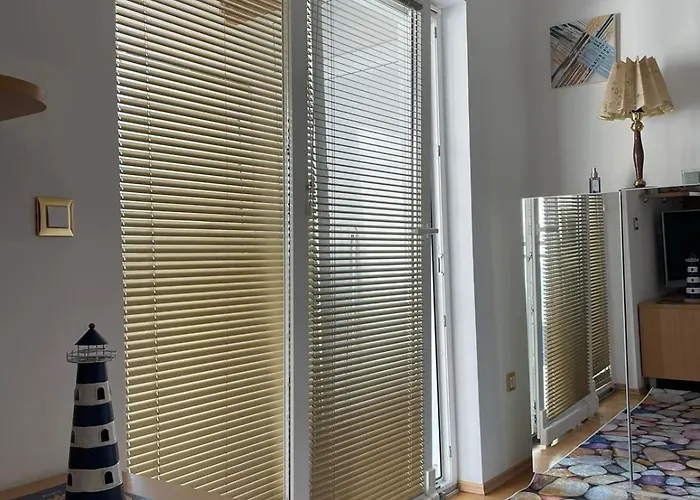 Apartment Xena - Balcony And Sea View - First Row To The Sea - Free Wifi - Free Parking